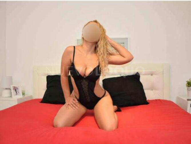  Rubia muy fogosa
