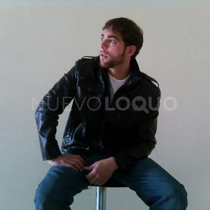  Masajista Argentino en Sevilla hola mi nombre es Valentin mas de  años de experiencia