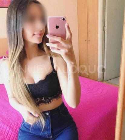  Alondra: soy una jovencitacanaria de  años muy sensual