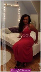 Hermosa transexual femenina    