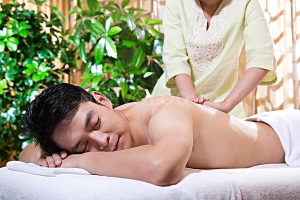  Masaje relajante y profesional, puro placer para los sentidos