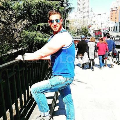 VASCO BI GAY acompañante MASAJE