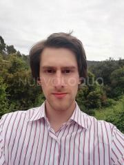Soy Uriel:  años. Soy del //