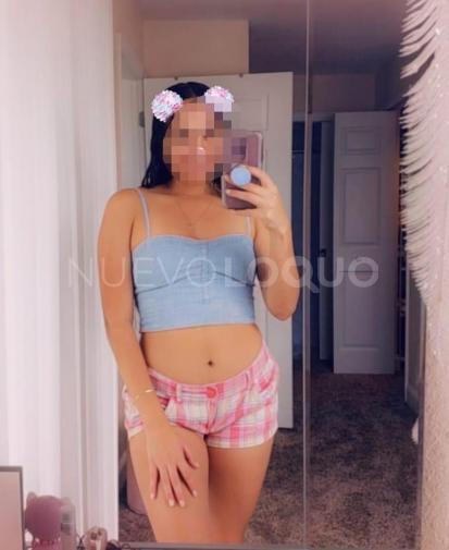  Sara sola en casa