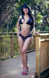 Hermosa cañera chica femenina