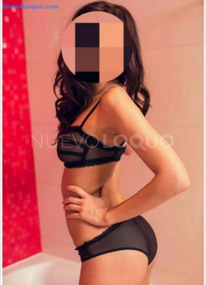  Julia———Masajista profesional muy simpática y amable
