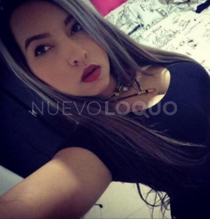  Chica caliente guapa joven