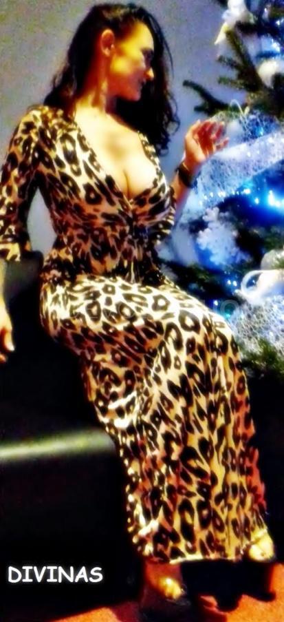  NUEVO BOMBON LA RUSA NATACHA SEXY CON UN CUERPO PERFECTO Y MUCHAS GANAS DE 