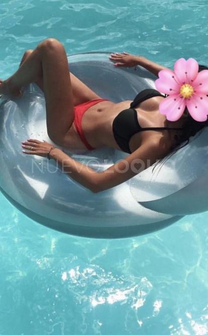  Sarita, masajista universitaria