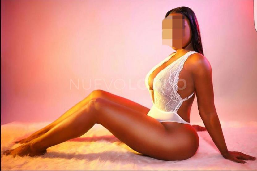  Morena jovencita disponible  horas