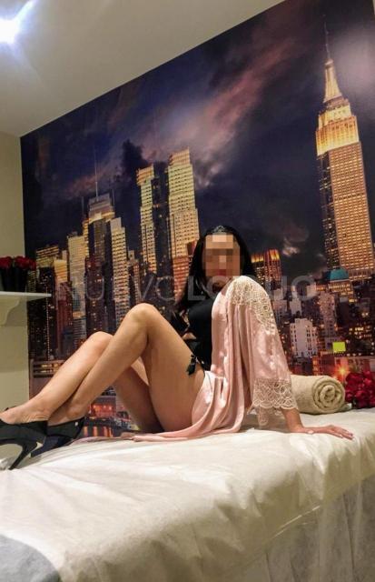  Laura,acompañante  y masajista titulada,fotos caseras