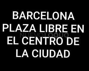 Plaza para chicas , en el centro de Barcelona,   , Diario