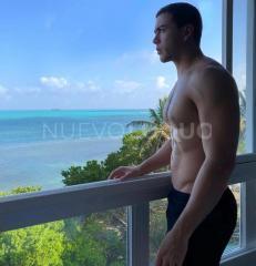 NOVEDAD LATINOS   , EN GABINETE PRIVADO. MASAJES  MANOS!