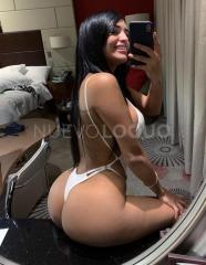 Rubi golosa rico super seductora fantasias reales la media hora rosas y la hora rosas