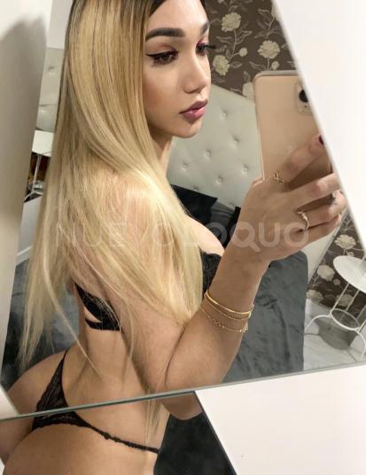  Guapísima trans colombiana Versátil