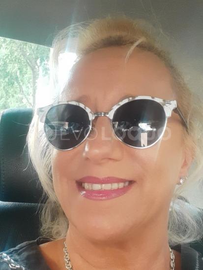  MADURITA MUY SENSUAL Y CARIÑOSA