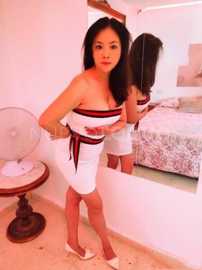  MALAGA TORREMOLINOS CENTRO GUAPAS ORIENTALS ASIAN