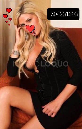  Rubia espectacular por primera vez en Mallorca