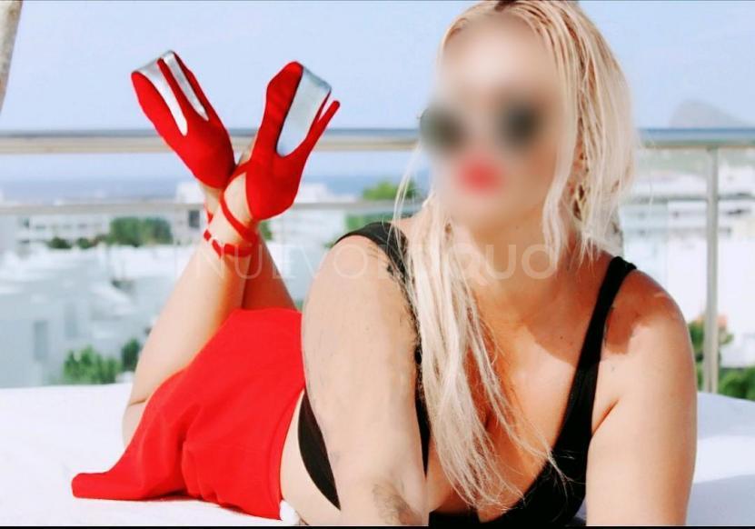  LUCIA CON LA EXPERIENCIA DE DAR PLACER A LOS HOMBRES