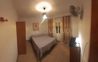 HABITACIÓN PARA acompañante rosas