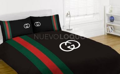 Habitación con buen hambiente de trabajo