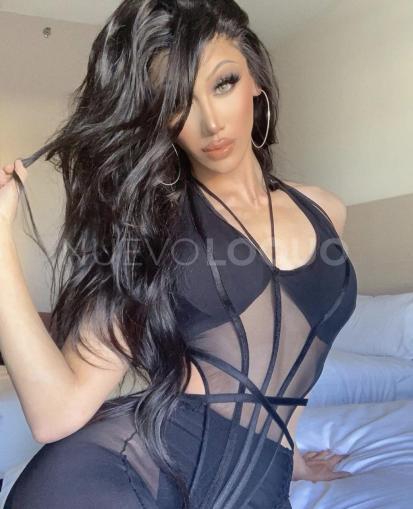  kayli hermosa latina versatil completa