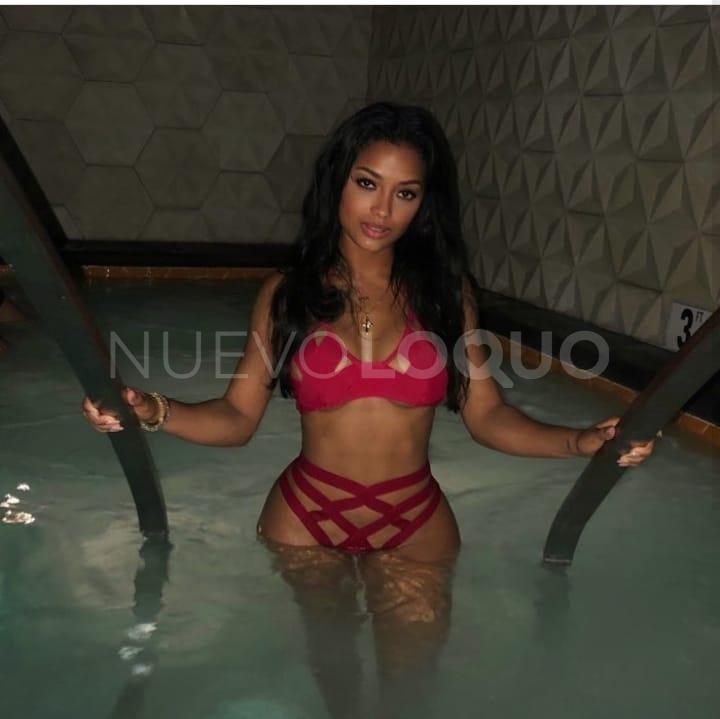  Linda mulata   recien llegada