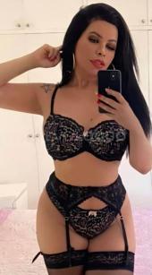 Sarah divertida y alegre