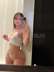 VIOLETA ESTUDIANTE  AÑOS PRIMERA VEZ EN BARCELONA