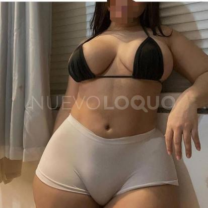  Chica latina muy complaciente y a