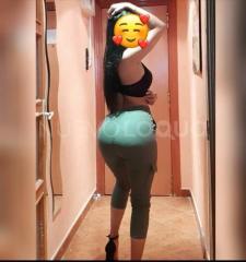 Hola, soy Abril  años, golosa, dulce, discreta, Insaciable, fantasiosa y con ganas de ti