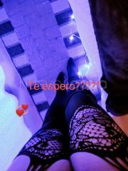 TU sensual masajista mujer elegante y madura