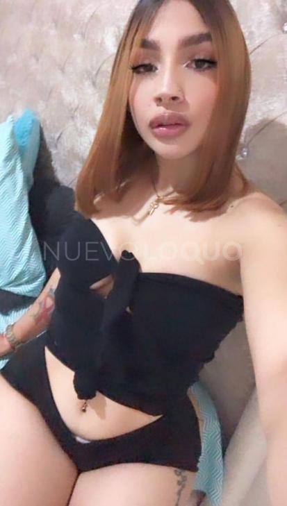  HOLA MI NOMBRE ES DANIELA SOY NUEVA EN ESTO QUIEROO BUEN TRATO