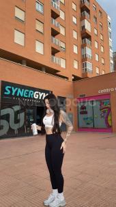 JOVENCITA MUY TRAVIESA Y CALIENTE