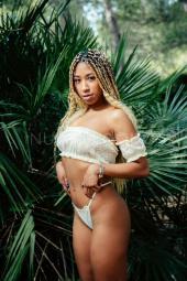 Mariana, latina con un cuerpazo de infarto