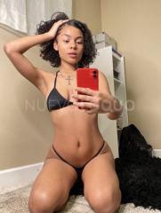 la chica mas caliente de toda la cuidad !!!!!!