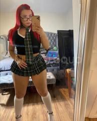 Hola voy a domicilio y estoy disponible para ofrecerle servicio erótico y fotos y video