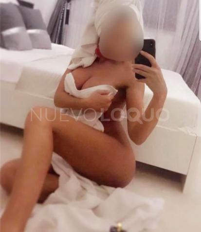  Estoy aqui para cumplir tus fantasias ¡