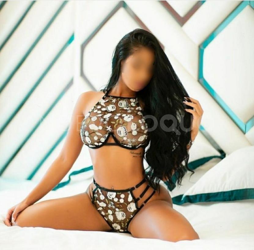  Mia  años latina