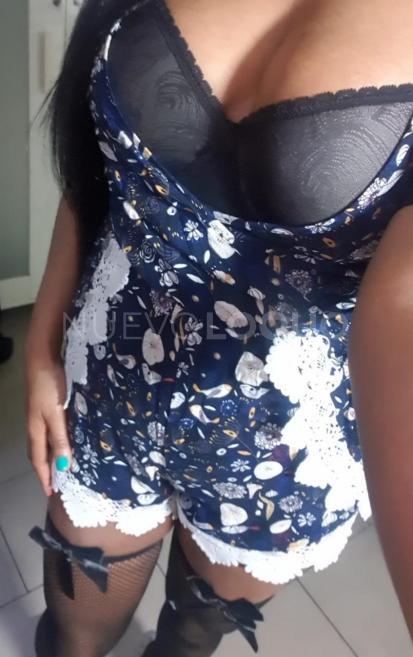  Mulatita guapisima y