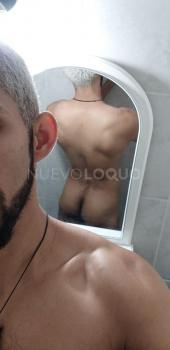 JOVEN LATINO 