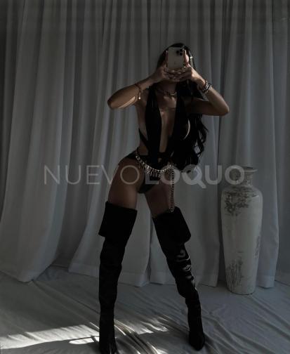  Hermosa modelo delgada fina hot cañera