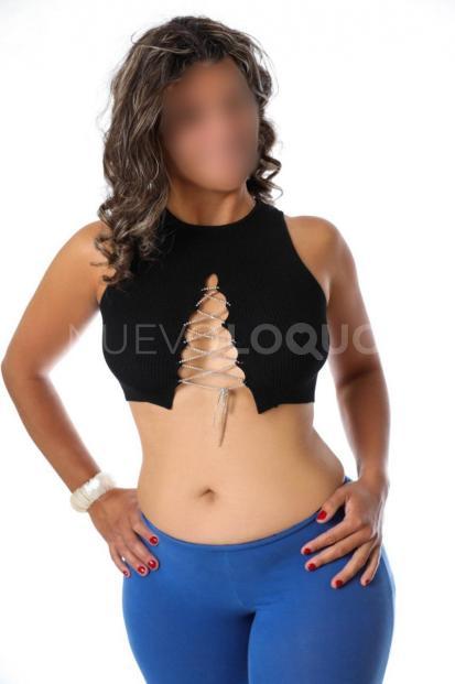  BRASILEÑA ELEGANTE CON GANA DE DIVERTIRSE