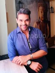 Masajista masculino para caballeros. Gran vía