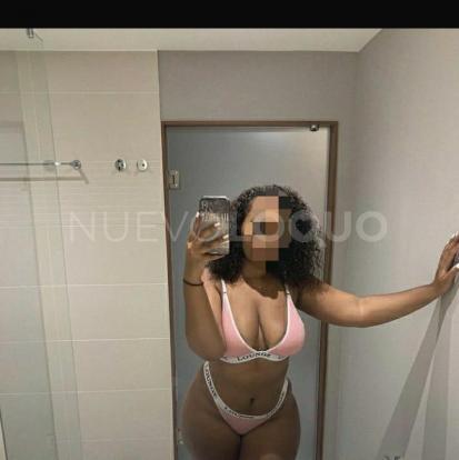  ESTRELLA MULATA CALIENTE ESTROVERTIDA