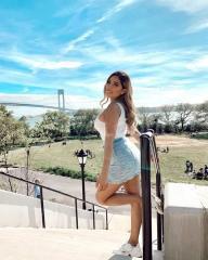MASAJISTA TITULADA REALIZÓ MASAJES EN CAMILLA