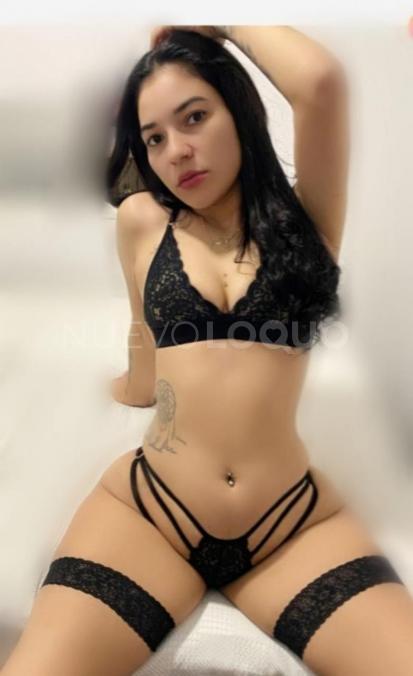  LA JOVENCITA MAS CALIENTE