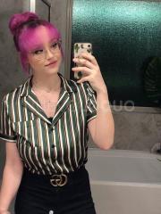 disponible para una cita. solo whatsapp para hacer tus citas