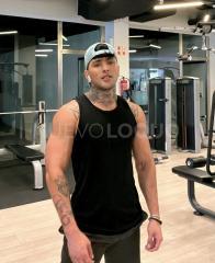 Latino  versatil