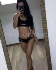 JOVEN   Y SENSUAL